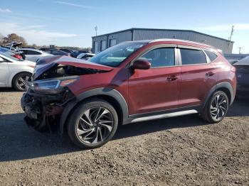  Salvage Hyundai TUCSON