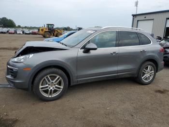  Salvage Porsche Cayenne