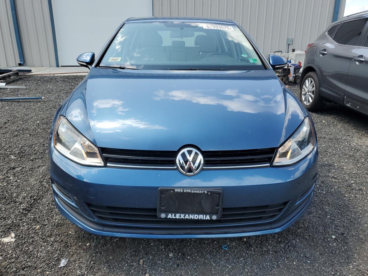 Volkswagen Golf Image 7