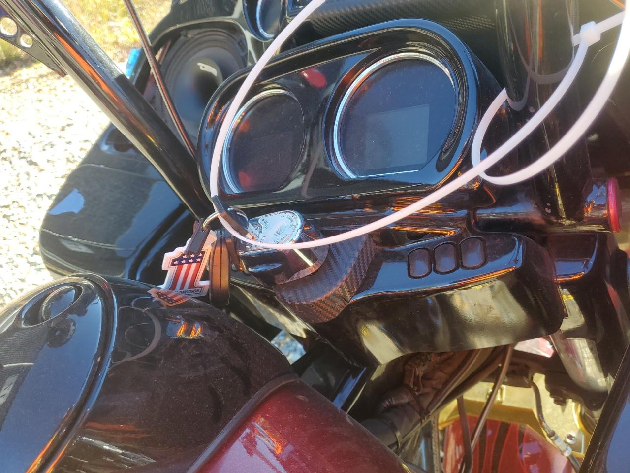 Harley-Davidson Fl Road Glide Special Image 4