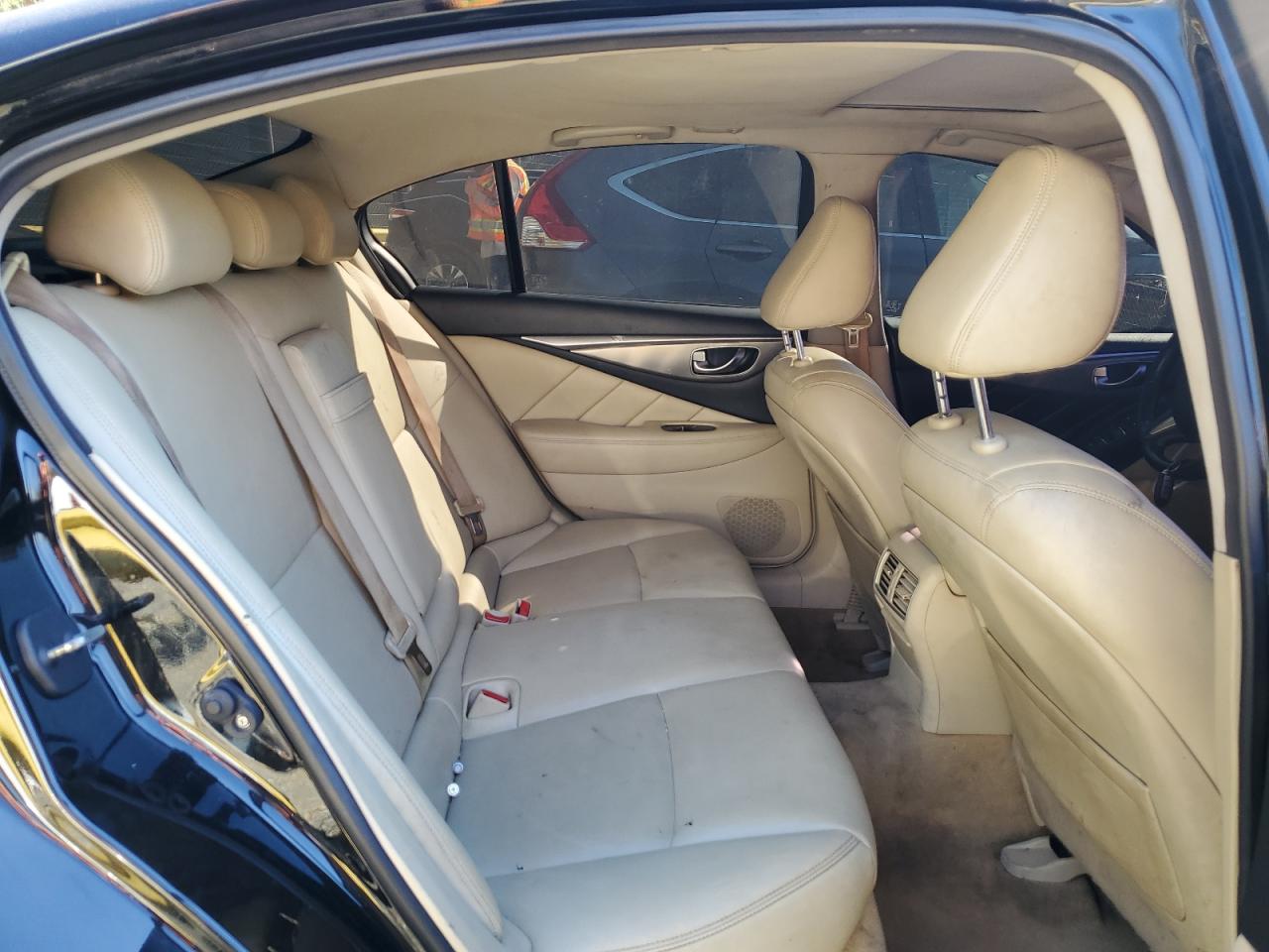 INFINITI Q50 Base Image 9