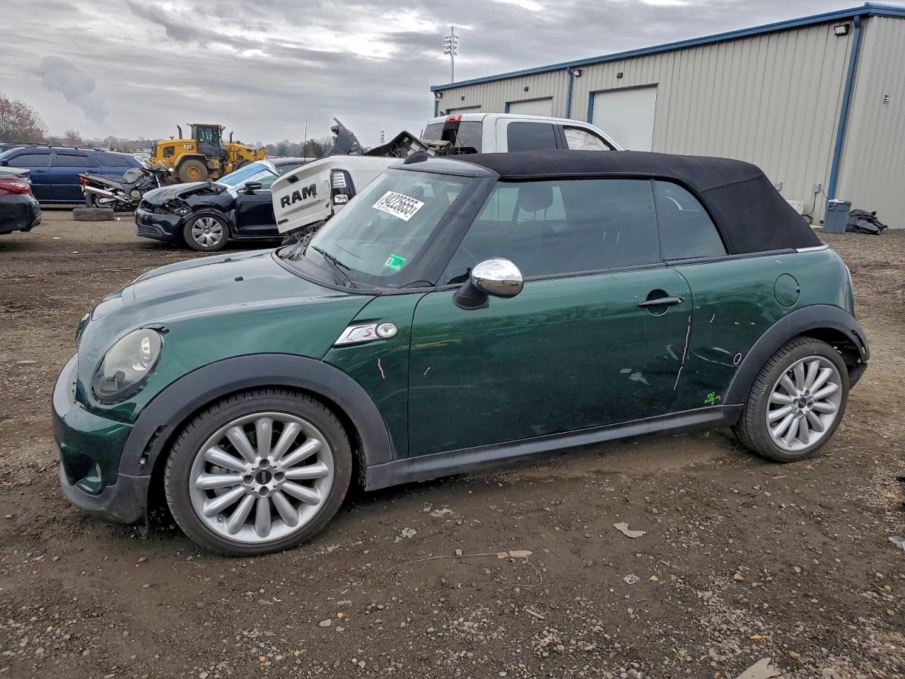 MINI Cooper S Image 1