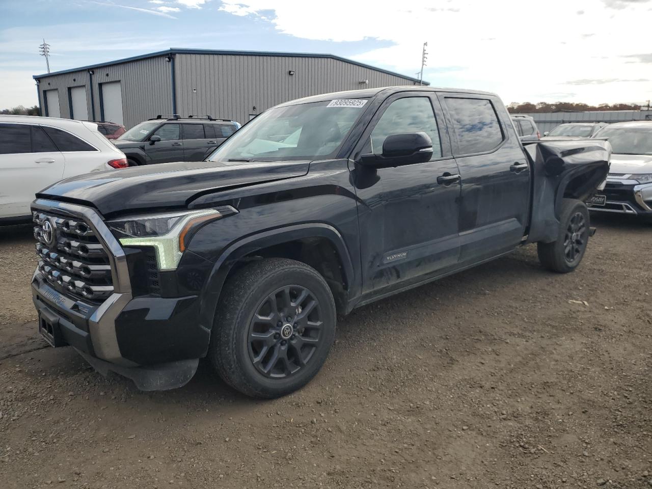 Toyota Tundra Crewmax Platinum Image 1