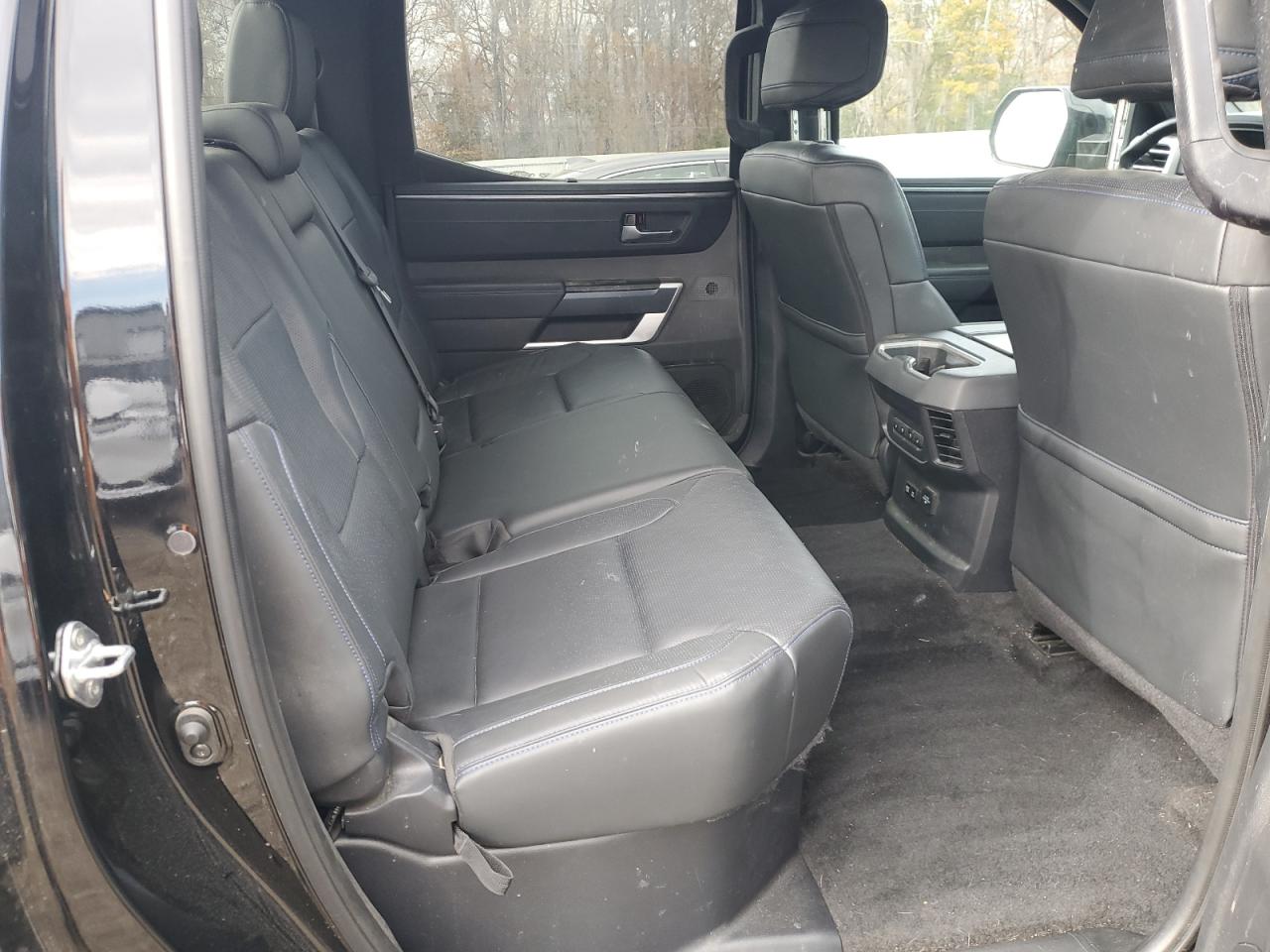 Toyota Tundra Crewmax Platinum Image 8