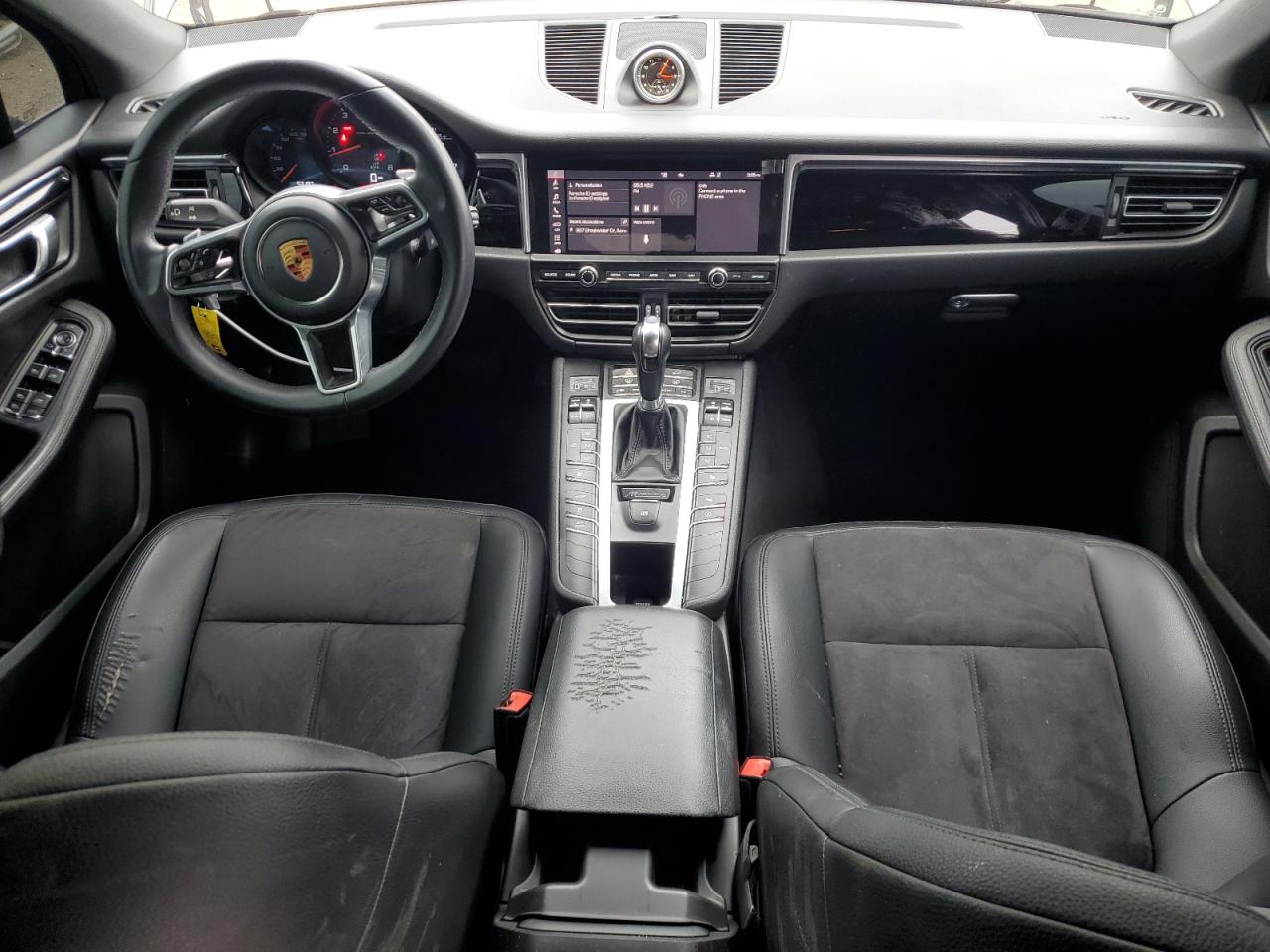 Porsche Macan Image 4