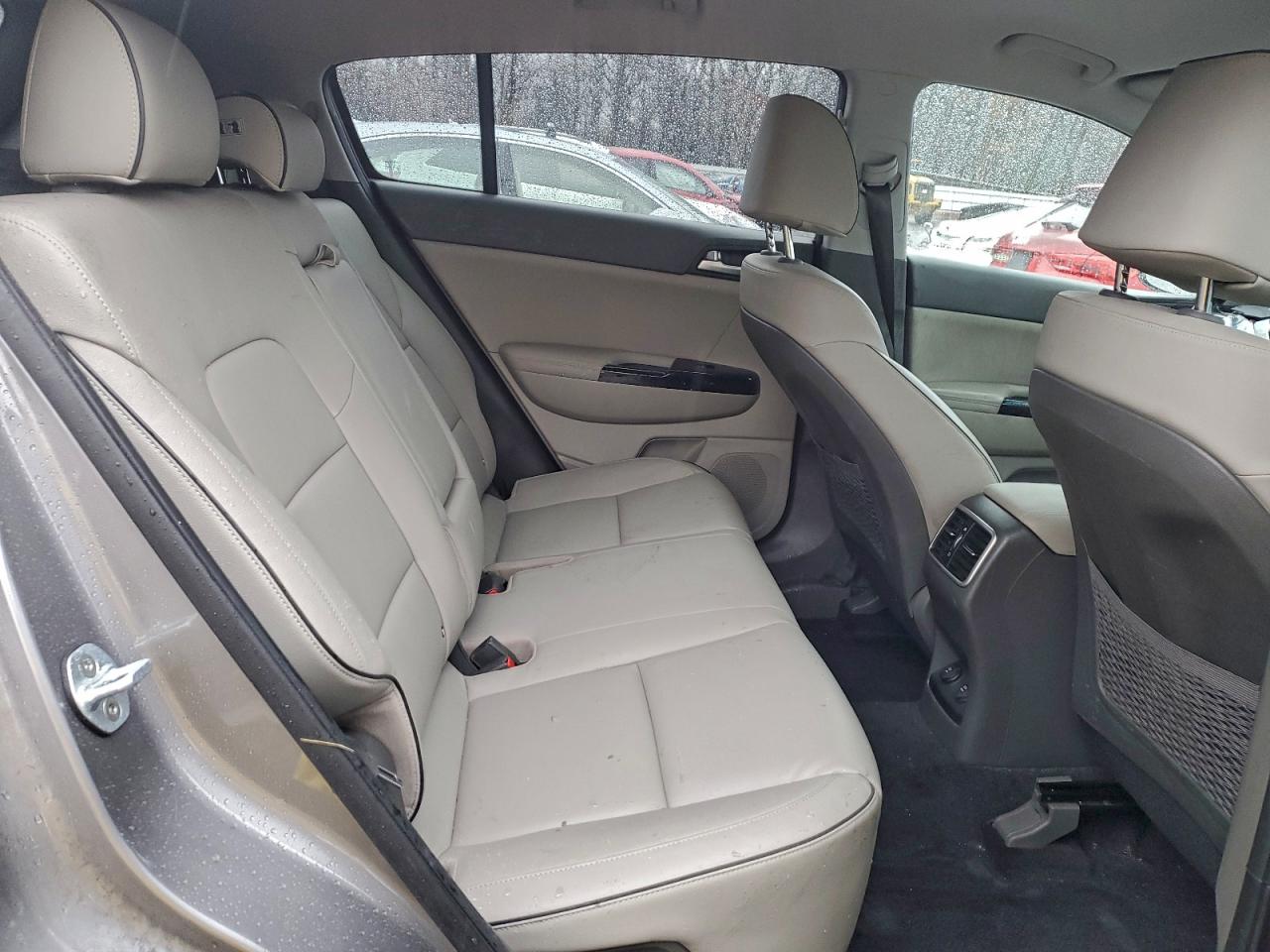 Kia Sportage Ex Image 10