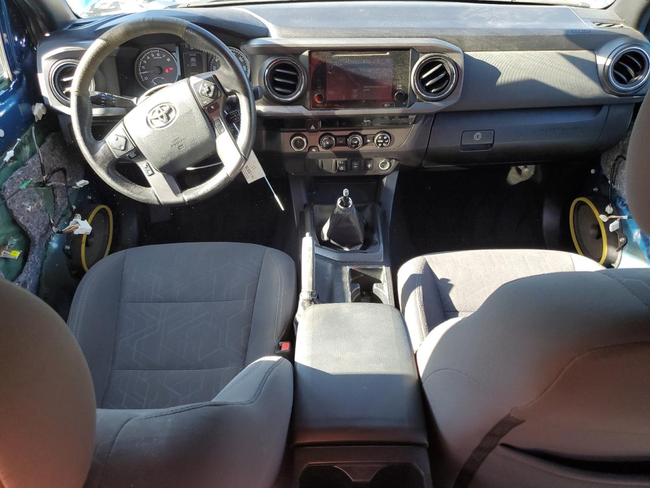 Toyota Tacoma Double Cab Image 6