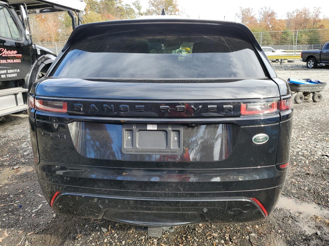 Land Rover Range Rover R-dynamic S Image 9
