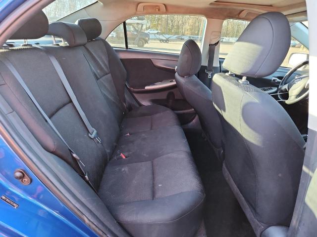 Toyota Corolla Base Image 4