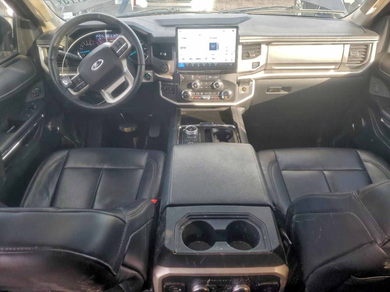 Ford Expedition Max Xlt Image 3