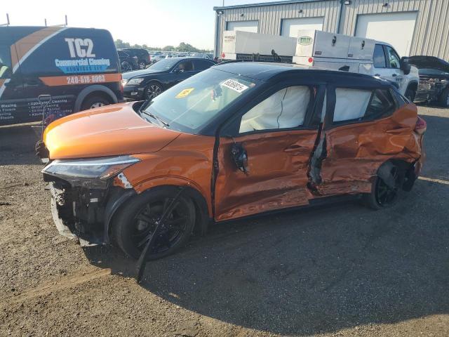  Salvage Nissan Kicks