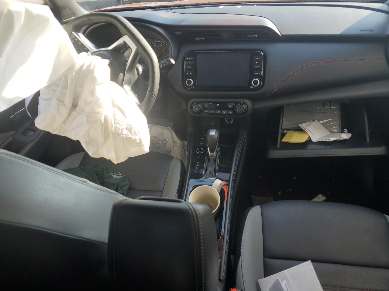 Nissan Kicks Sr Image 4