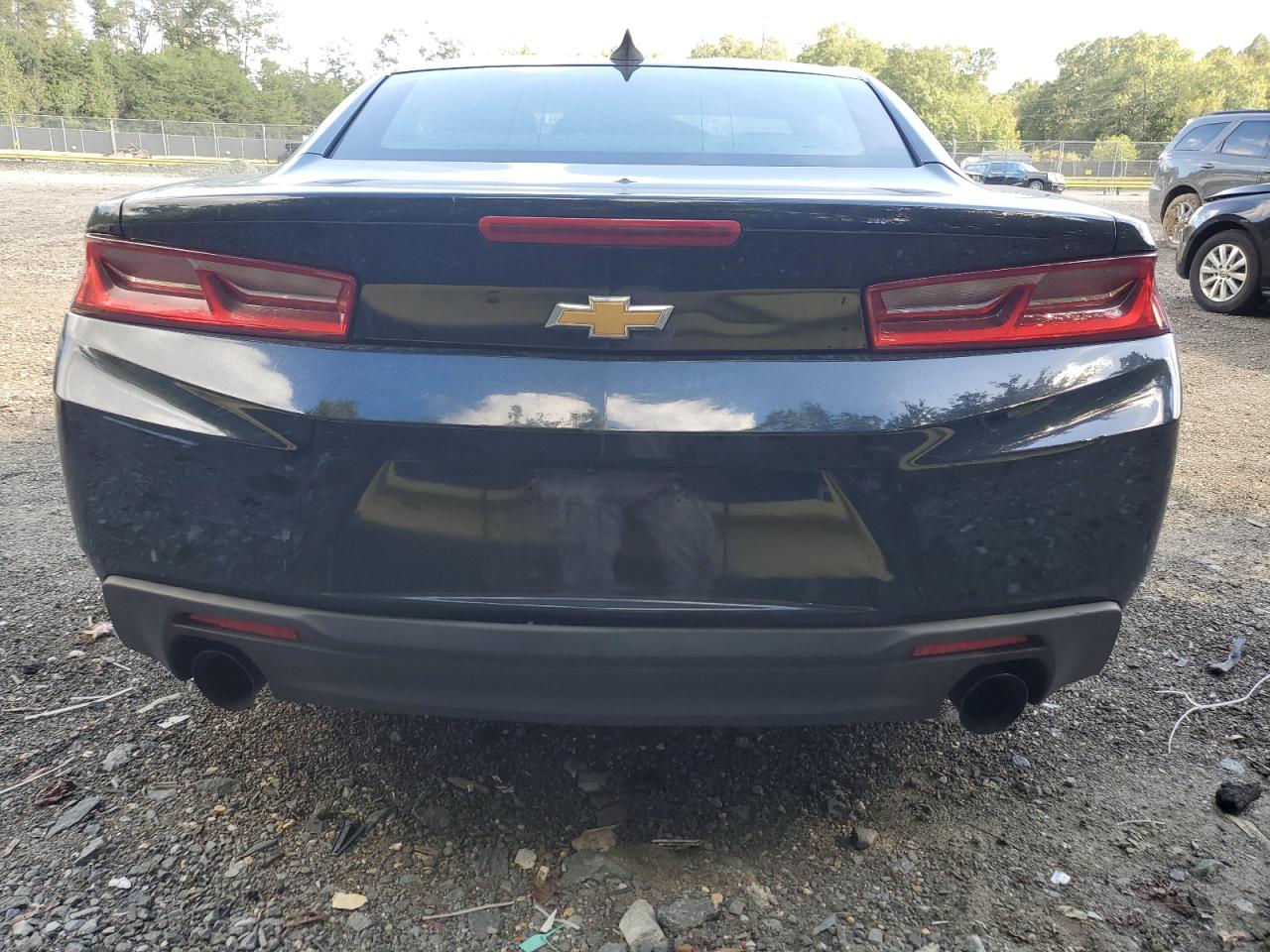 Chevrolet Camaro Ls Image 6