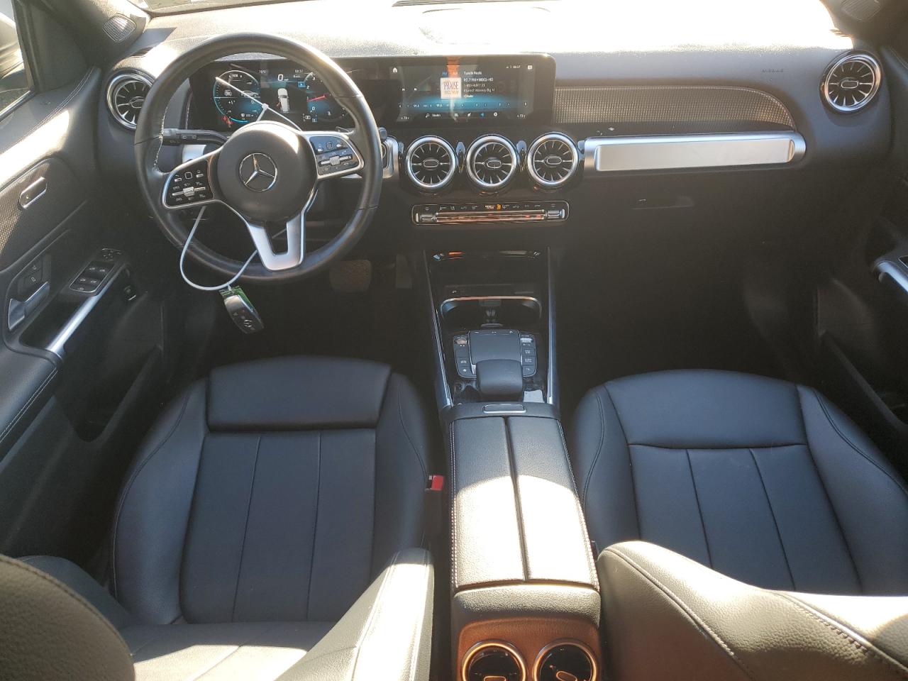 Mercedes-Benz GLB 250 4matic Image 13