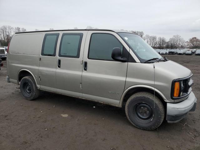 Chevrolet Express Image 9