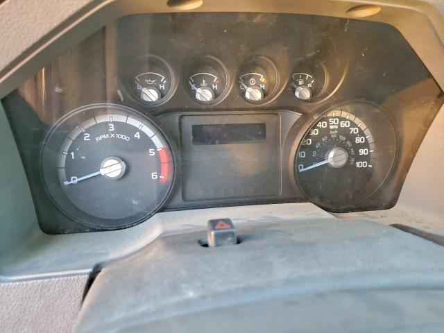 Ford F-550 Super Duty Image 11