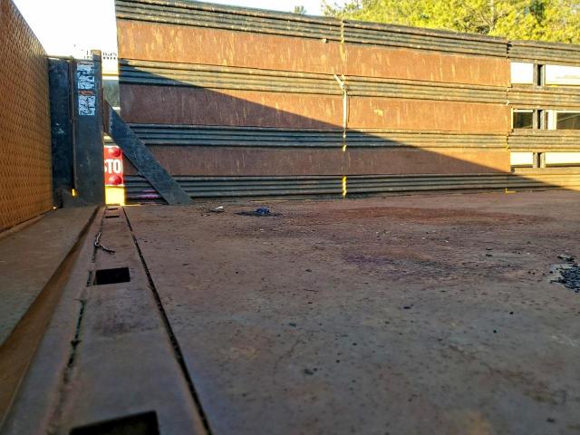 Ford F-550 Super Duty Image 5