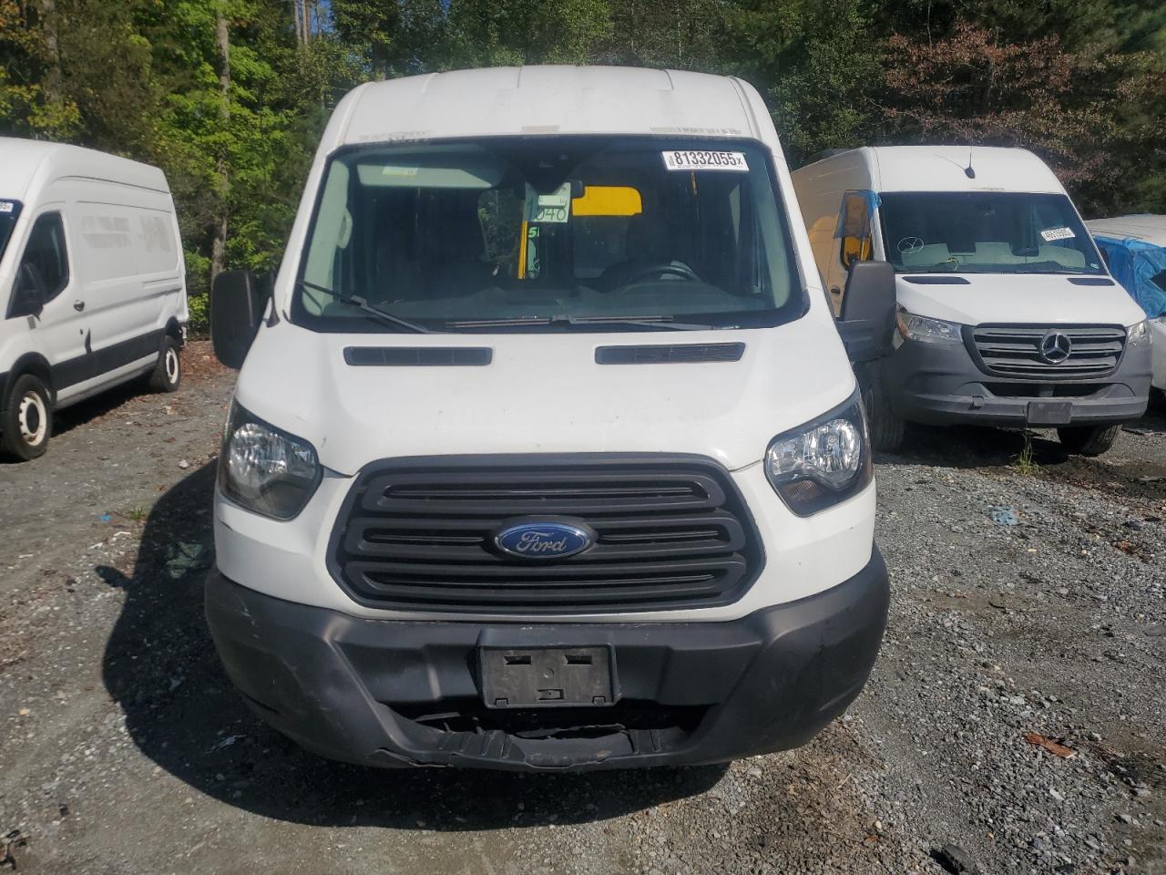 Ford Transit T-150 Image 10