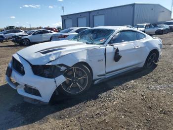 Salvage Ford Mustang