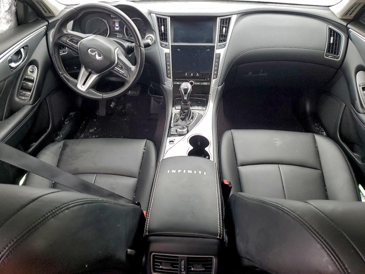 INFINITI Q50 Pure Image 4