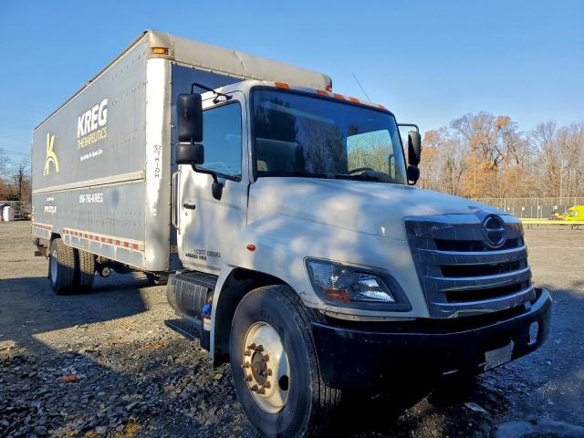  Salvage Hino 258 268