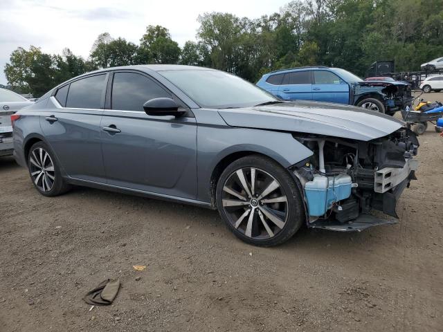 Nissan Altima Sr Image 9