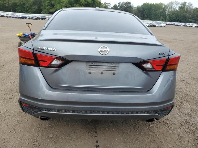 Nissan Altima Sr Image 4