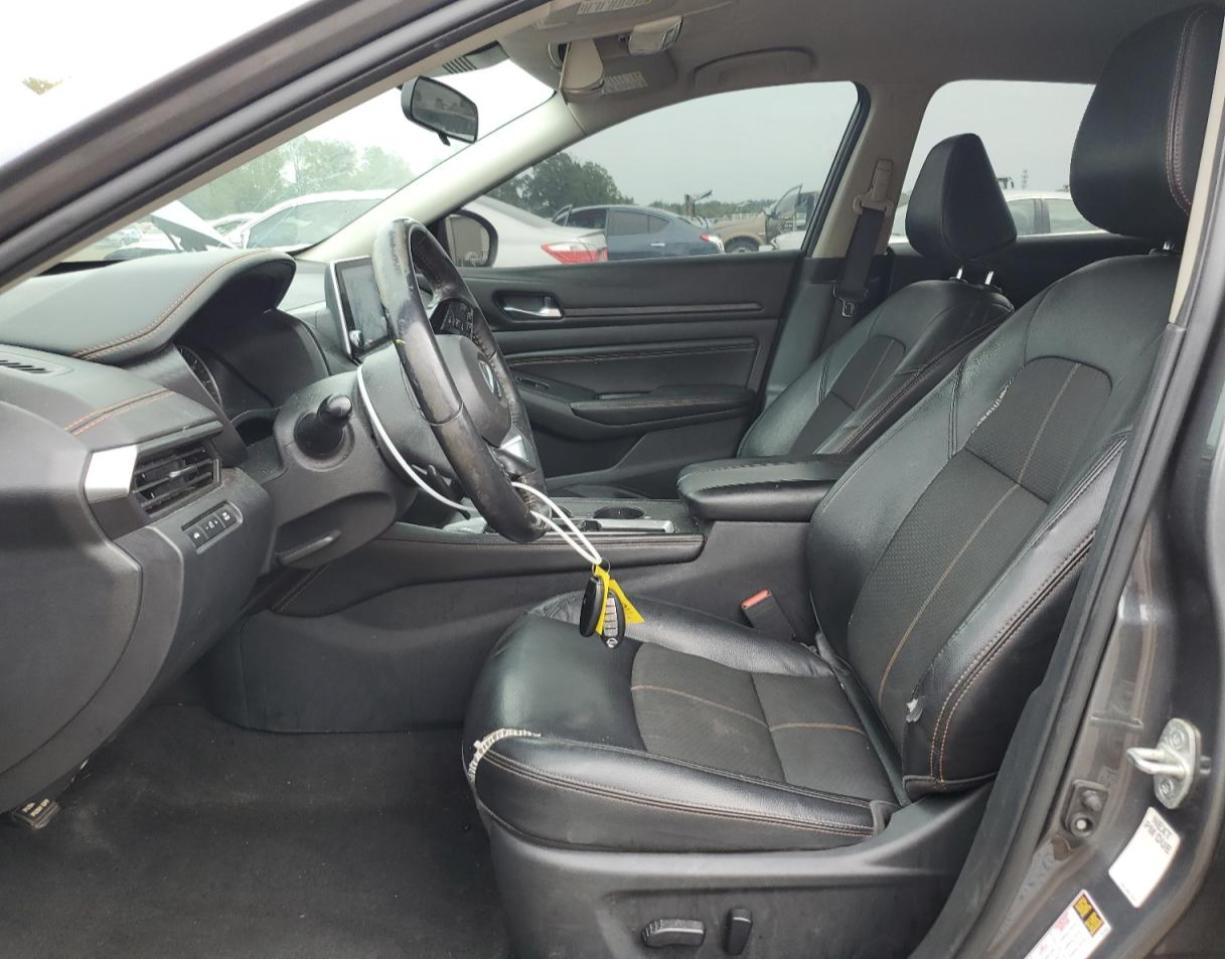 Nissan Altima Sr Image 5