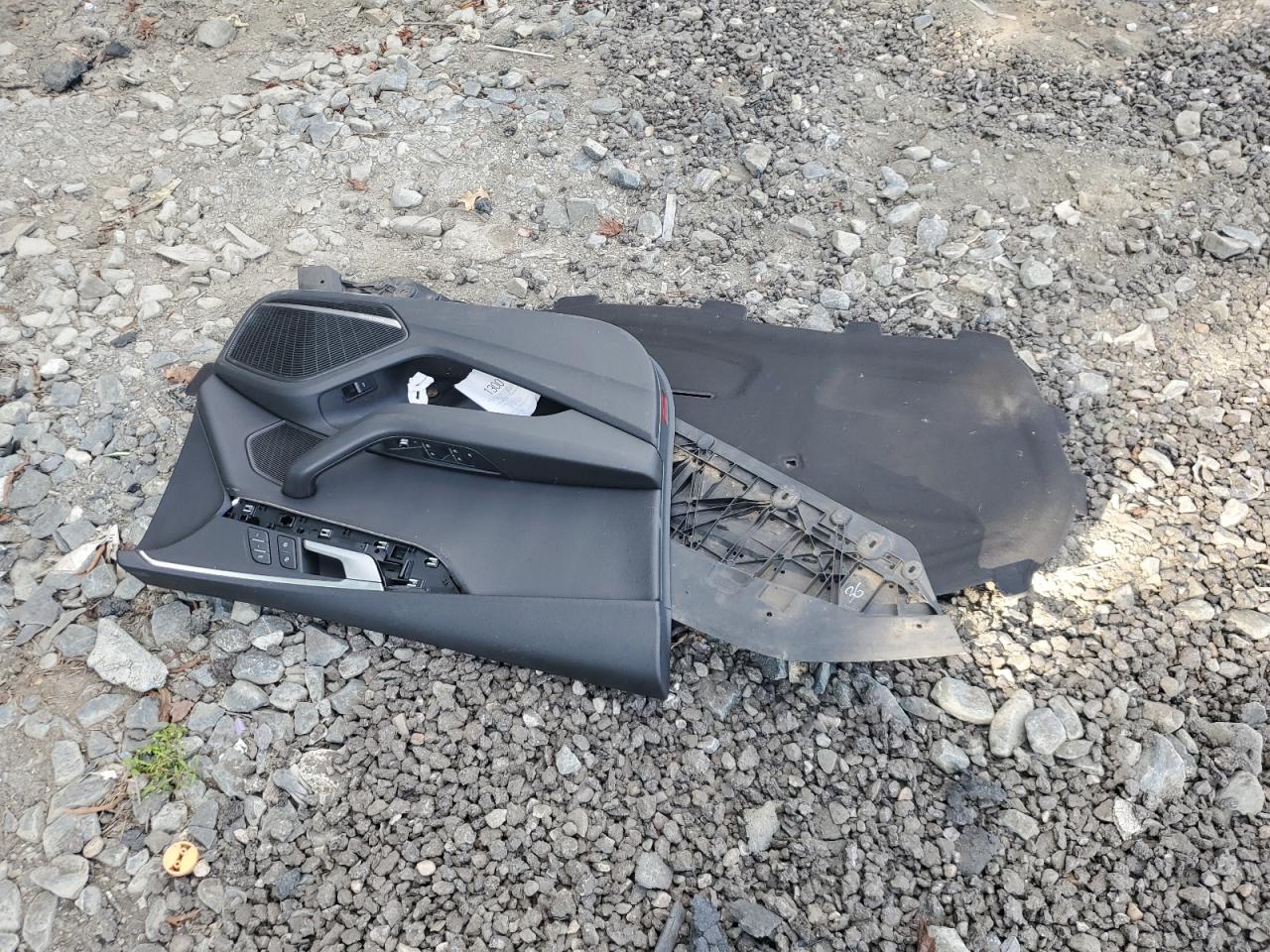 Audi A5 Premium Plus Image 2