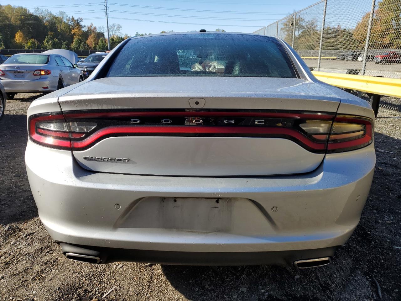 Dodge Charger Sxt Image 2