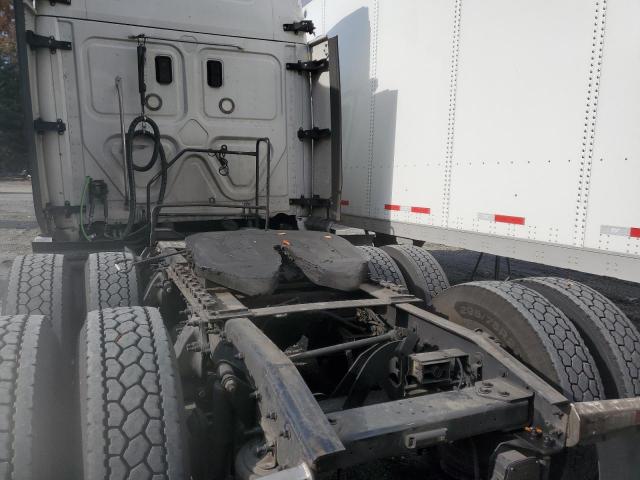 Freightliner Cascadia 1 Image 9