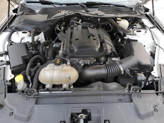 Ford Mustang Image 7