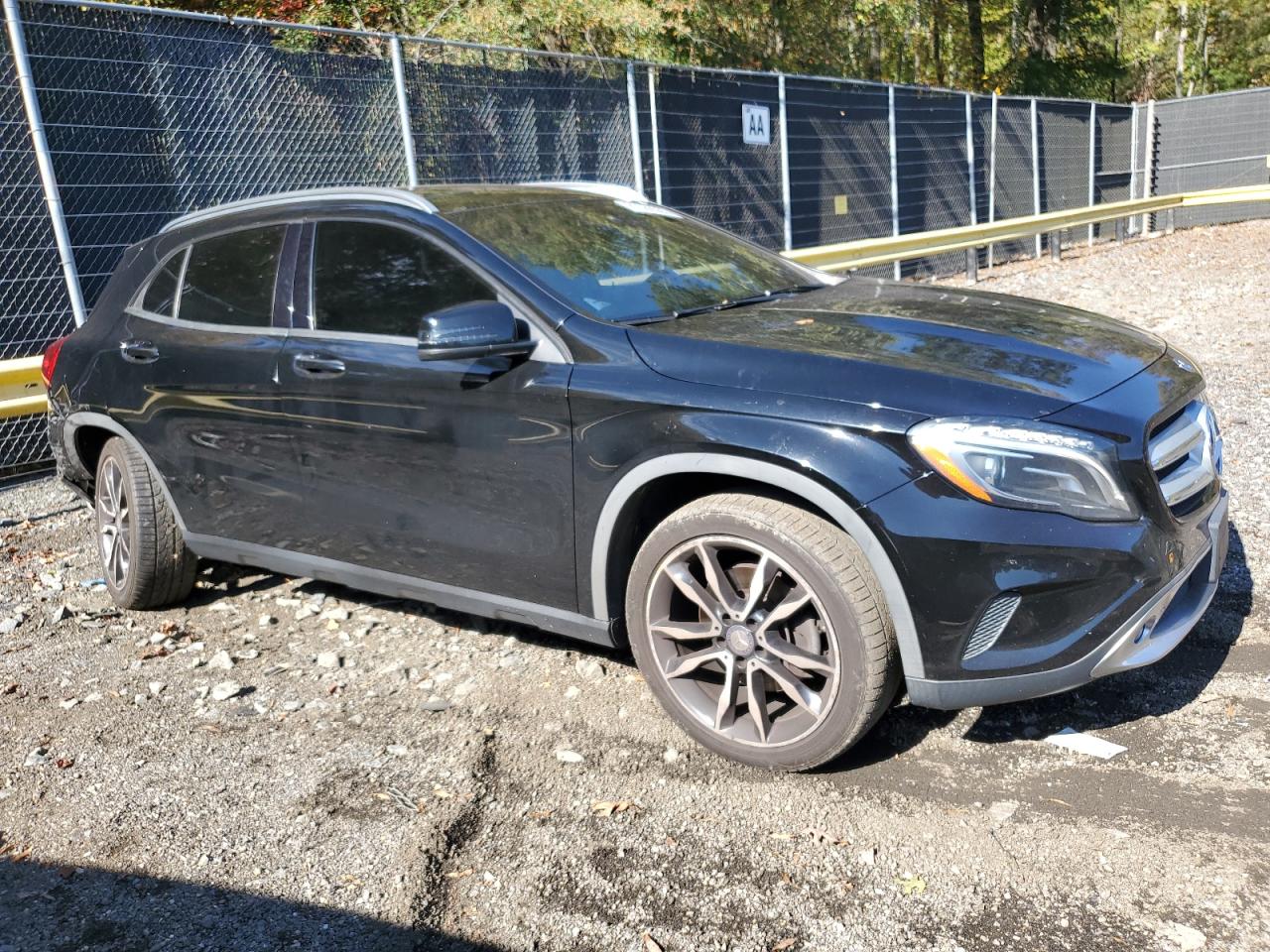 Mercedes-Benz GLA 250 4matic Image 6