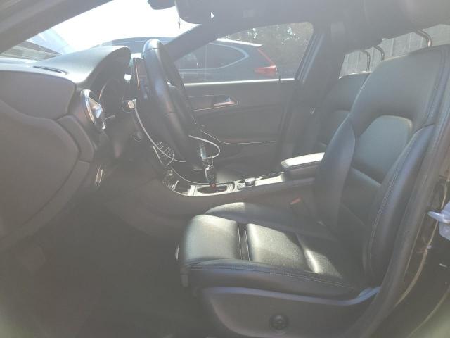 Mercedes-Benz GLA 250 4matic Image 2