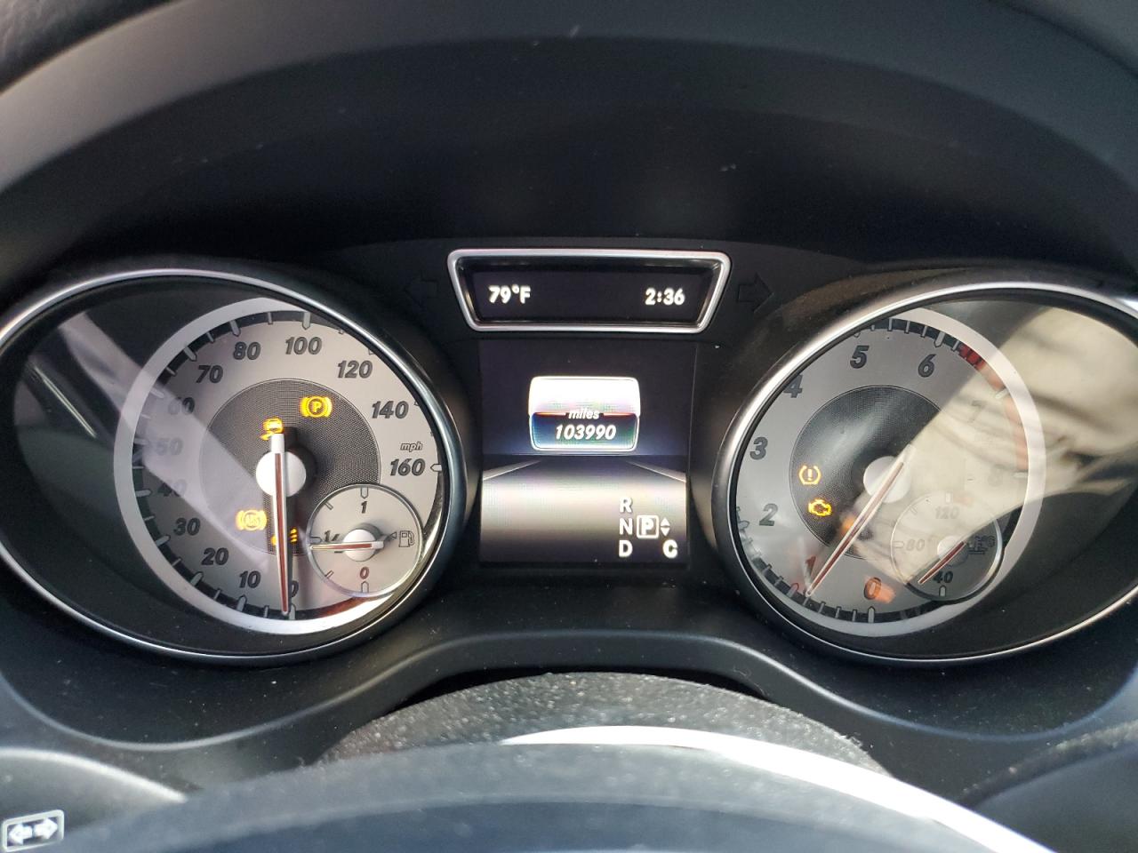 Mercedes-Benz GLA 250 4matic Image 10