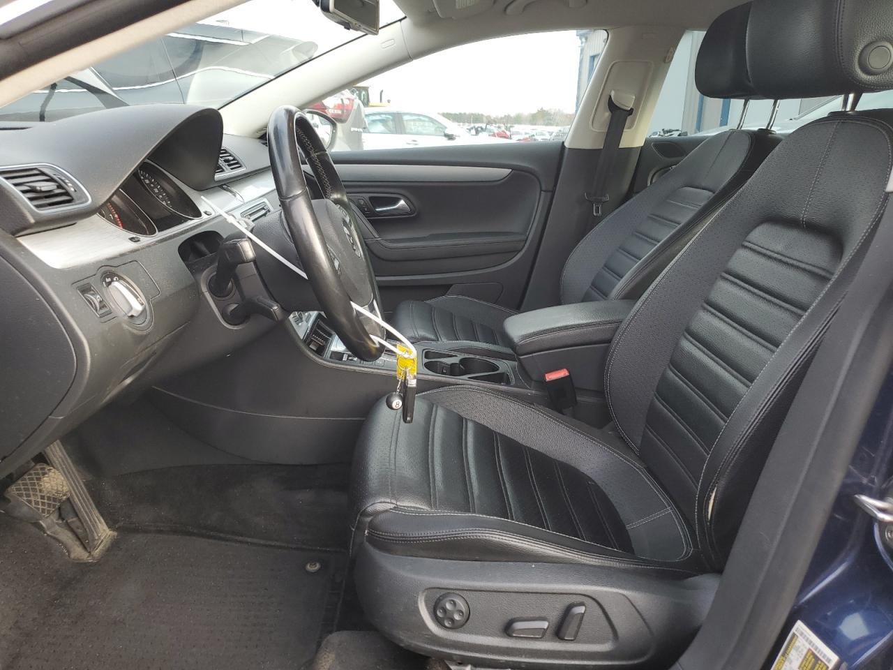 Volkswagen CC Sport Image 11