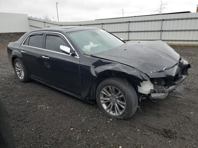 Chrysler 300 Image 4