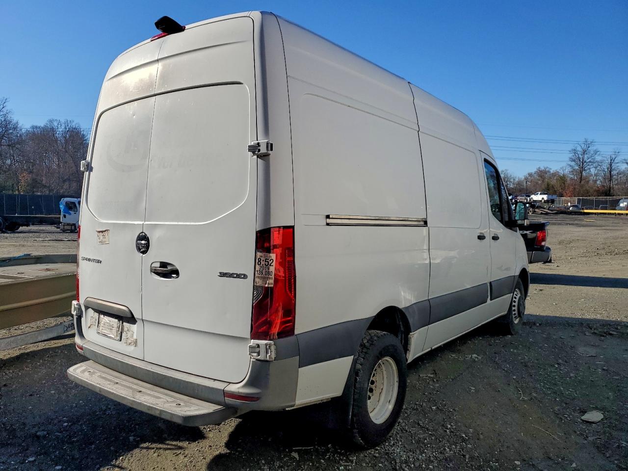 Freightliner Sprinter 2500/3500 Image 13