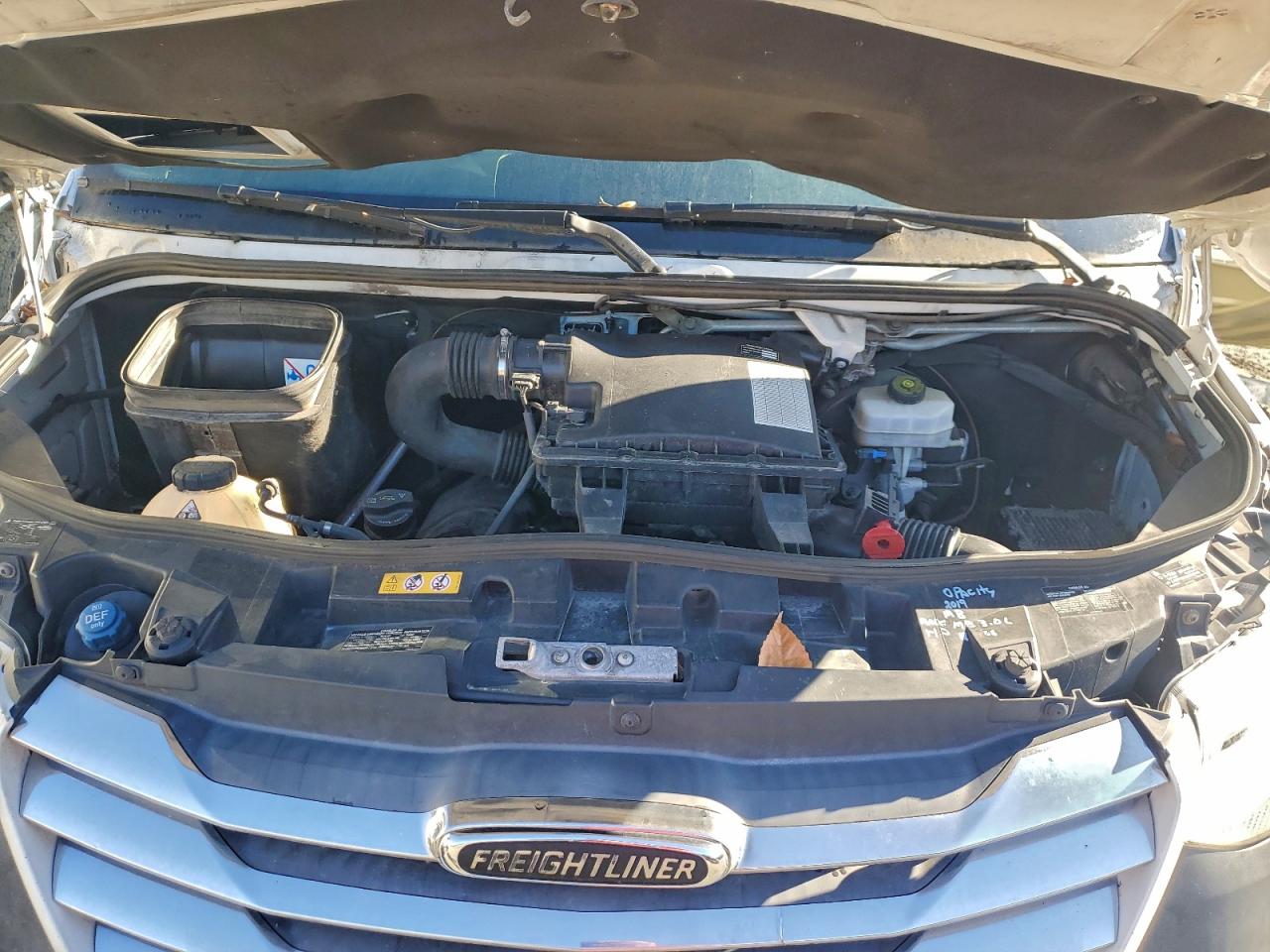 Freightliner Sprinter 2500/3500 Image 6