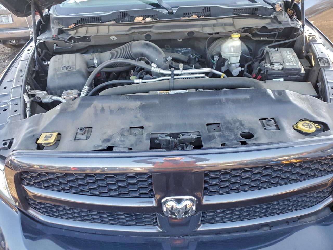 Ram 1500 St Image 10