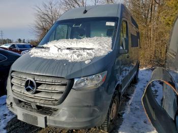  Salvage Mercedes-Benz Sprinter