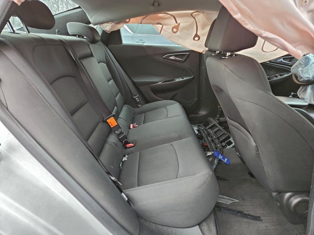 Chevrolet Malibu Ls Image 12