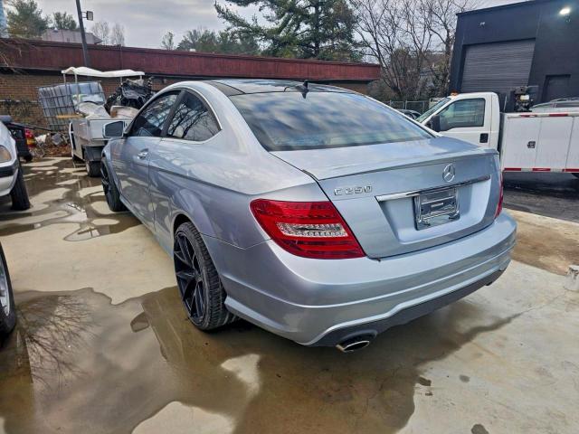 Mercedes-Benz C-Class 250 Image 5