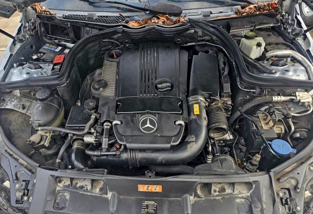 Mercedes-Benz C-Class 250 Image 6