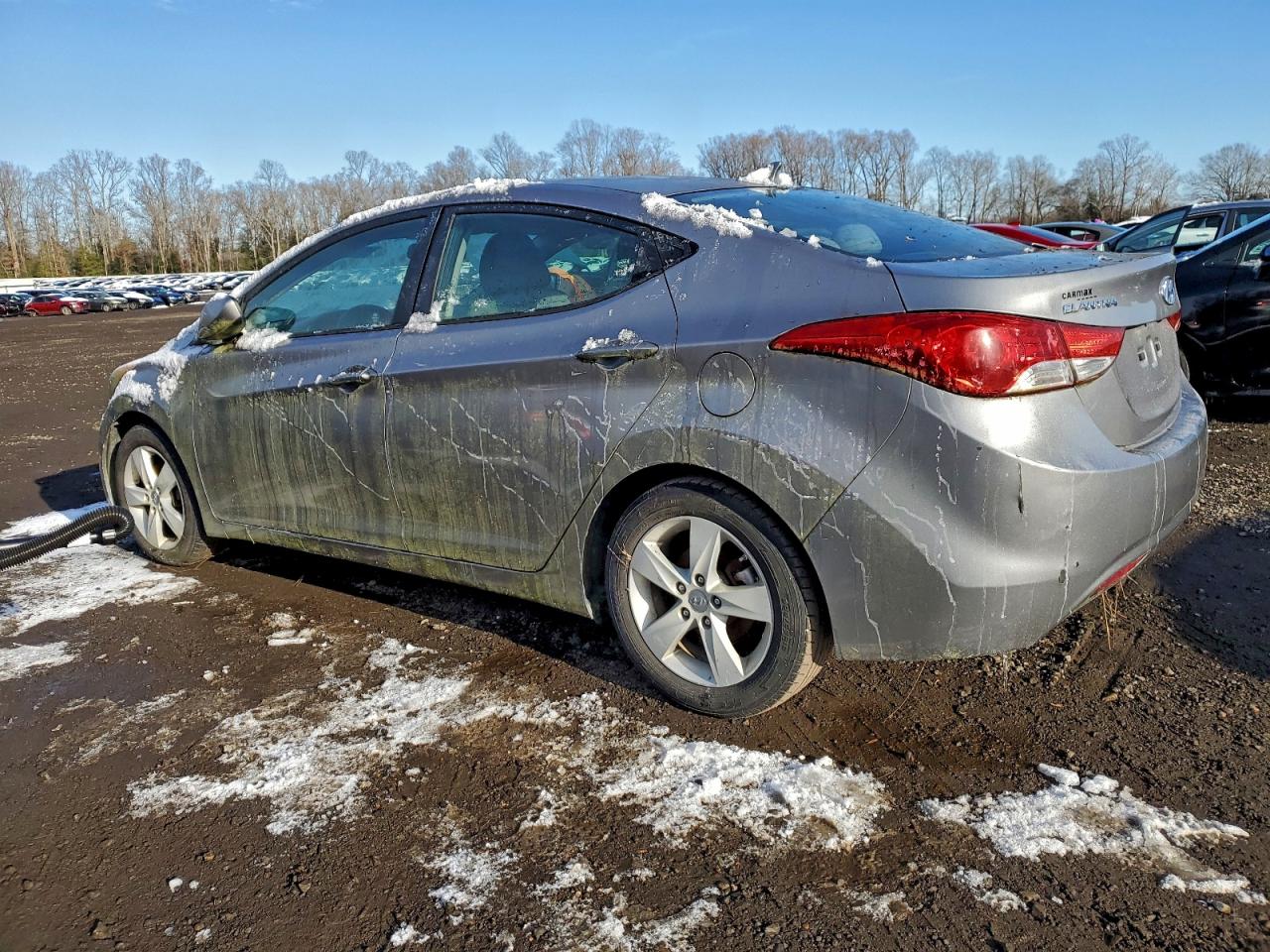 Hyundai ELANTRA Gls Image 2