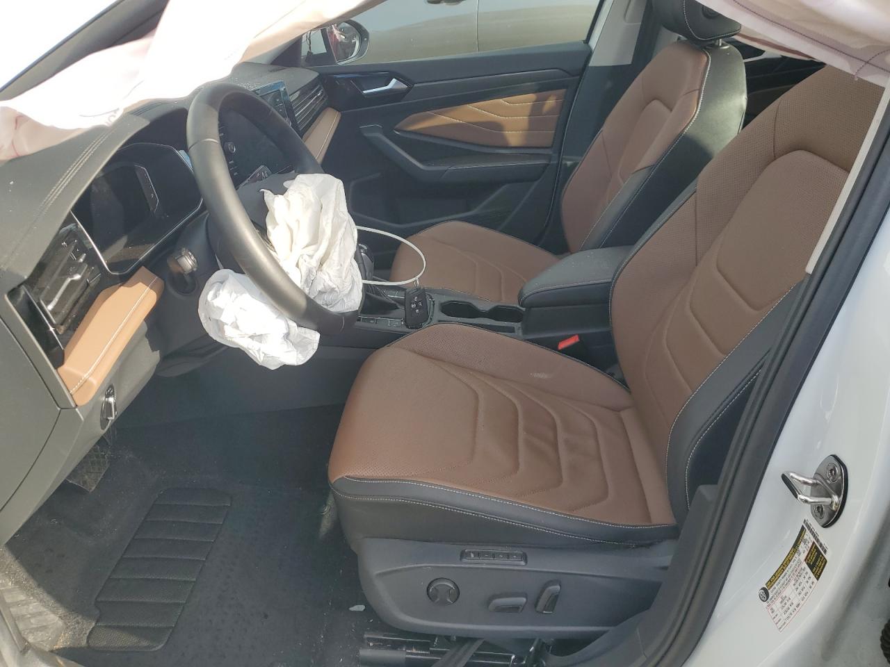 Volkswagen Jetta Sel Image 8