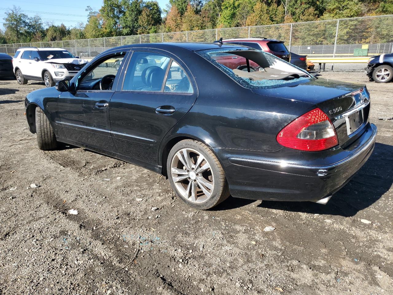 Mercedes-Benz E-Class 350 4matic Image 2