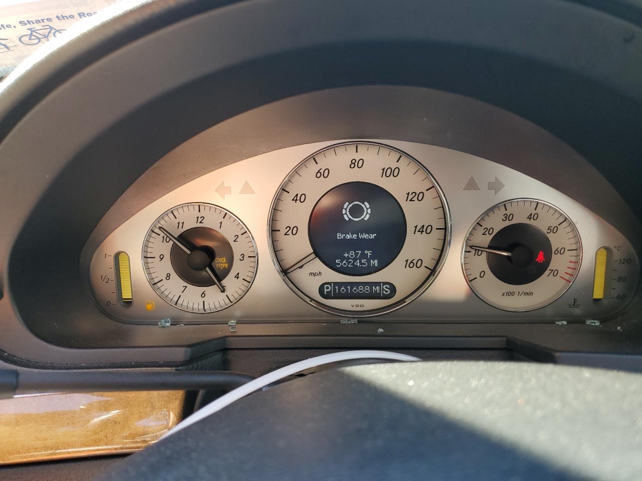 Mercedes-Benz E-Class 350 4matic Image 5