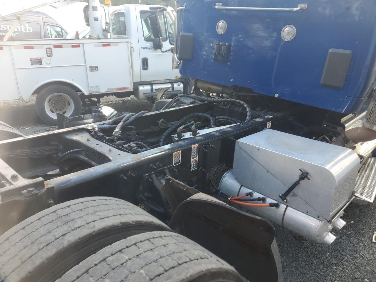 Peterbilt 567 Image 5