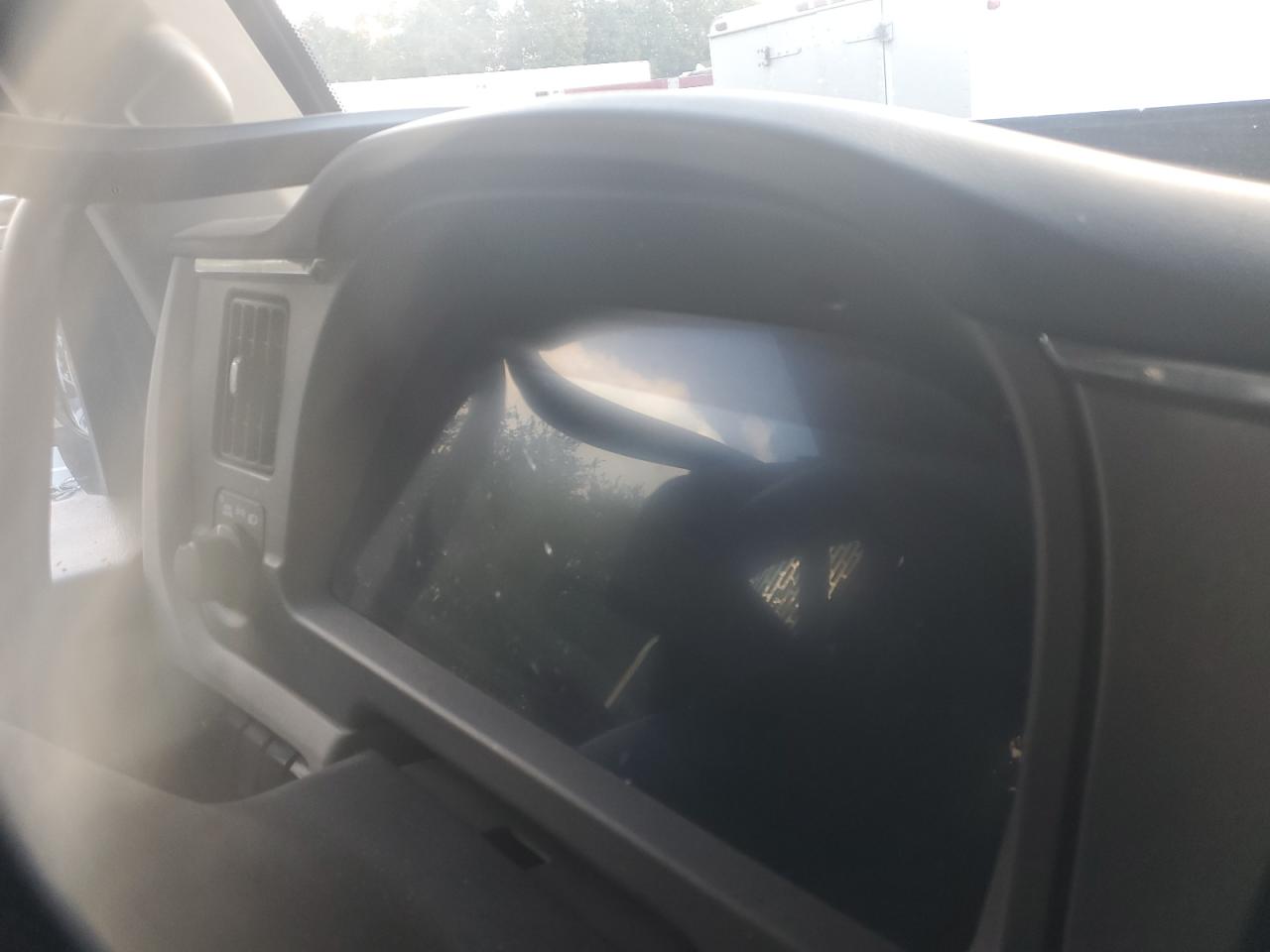 Peterbilt 567 Image 6